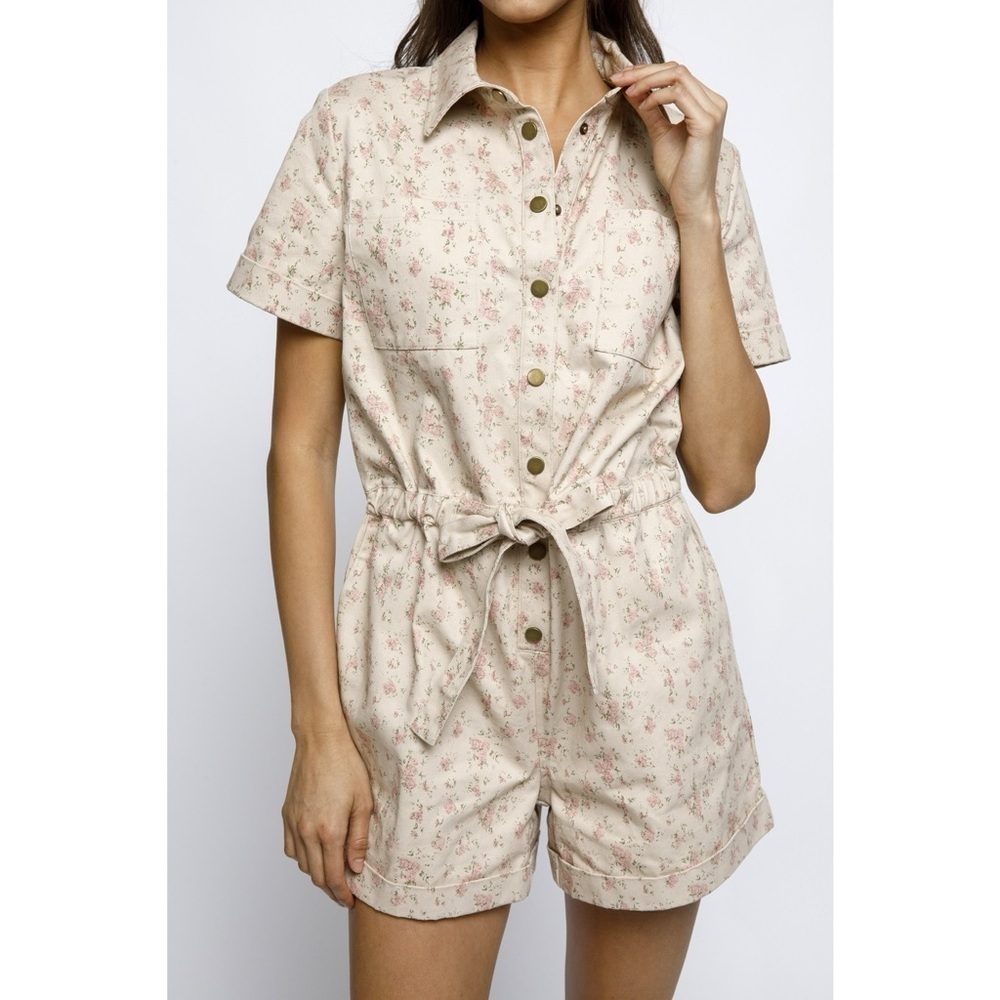 Storia Beige Floral Romper - Picture 3 of 4